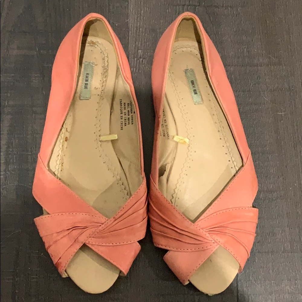 Kimchi blue size 7 peach flats